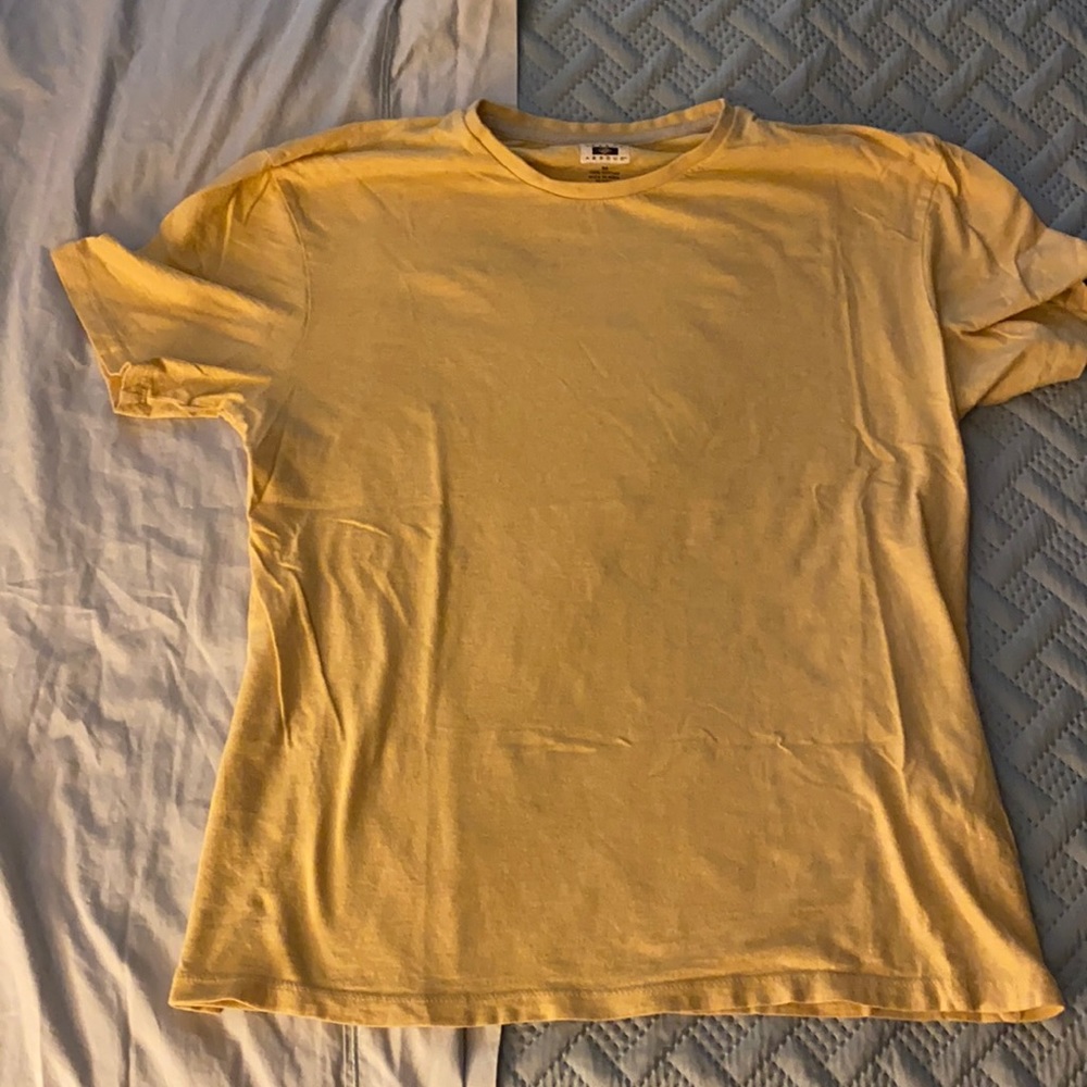 Joseph Abboud Yelllow Tshirt Size M
